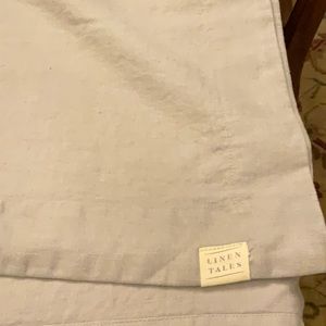 Gorgeous pale gray linen tablecloth, 55 x98.  Never used!Perfect .